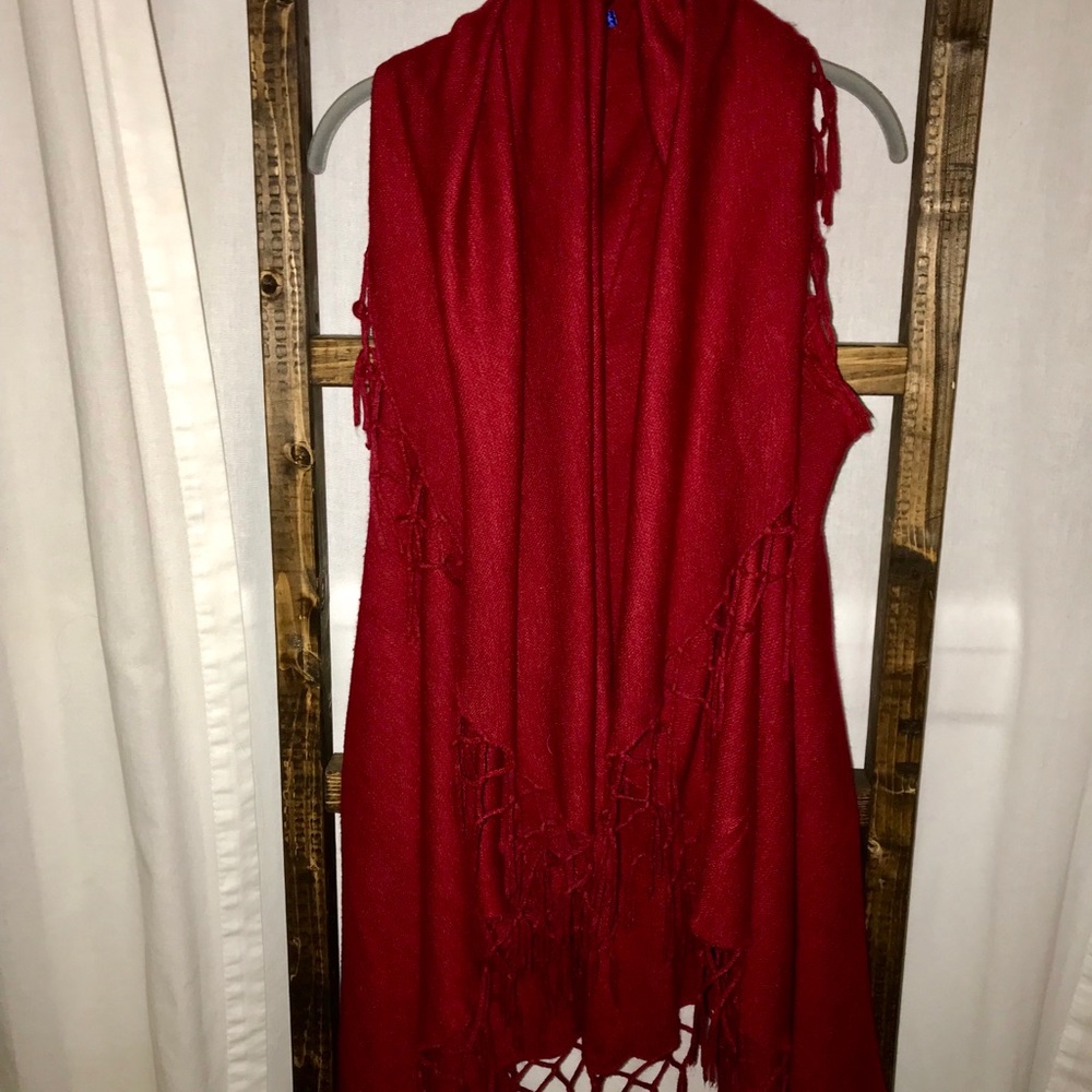 Elietian long garnet vest
